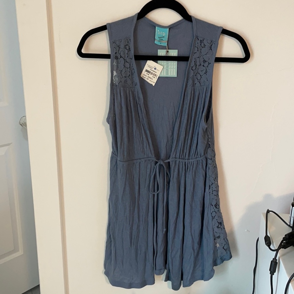 NWT H.I.P. Happening in the present vest size S